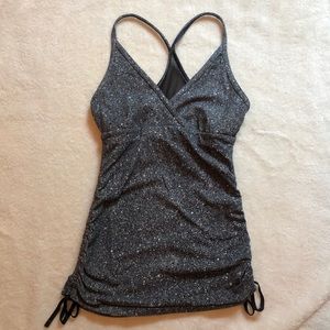 Lululemon exercise top